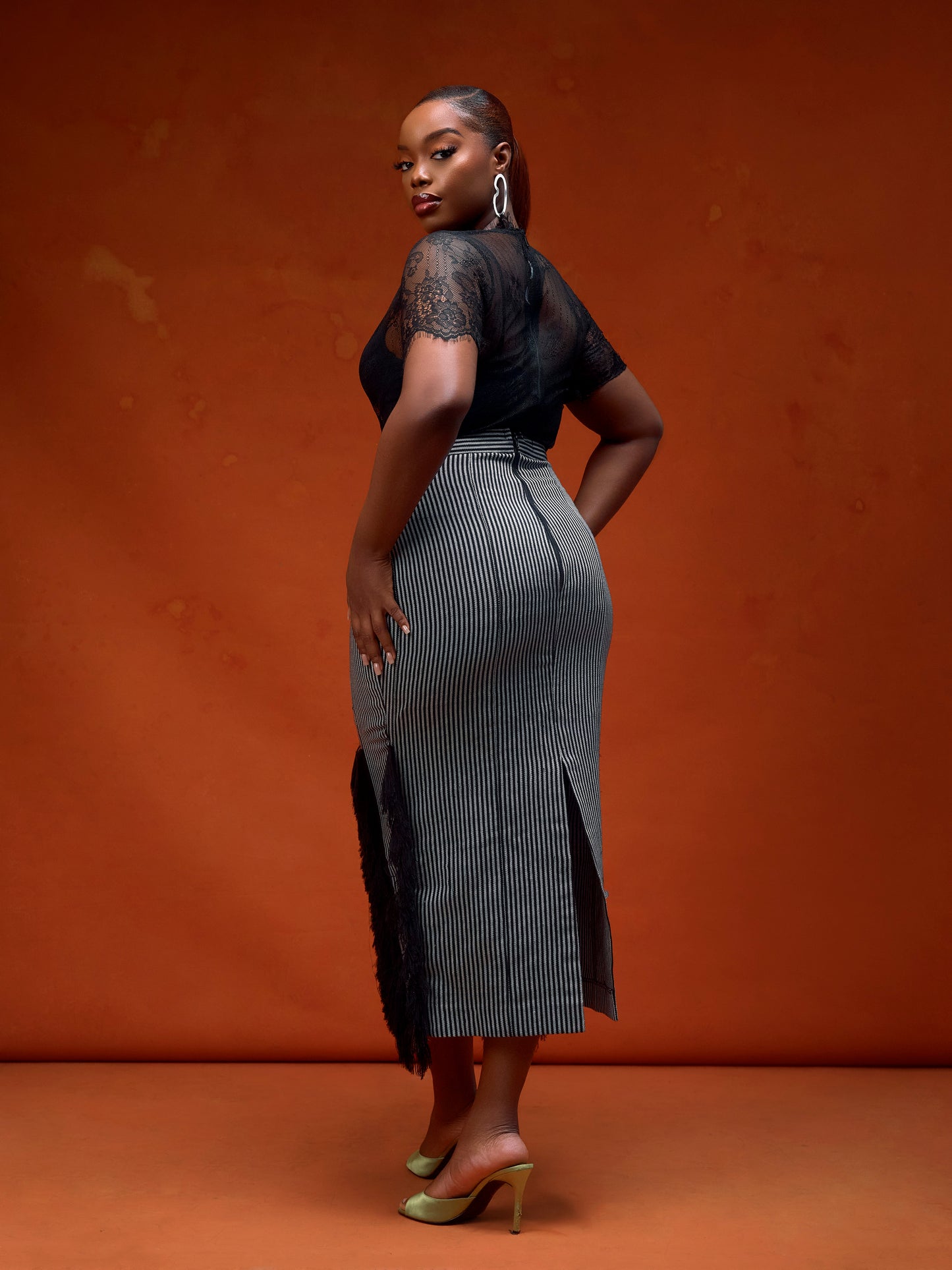 FRINGE DETAIL ASO-OKE SKIRT