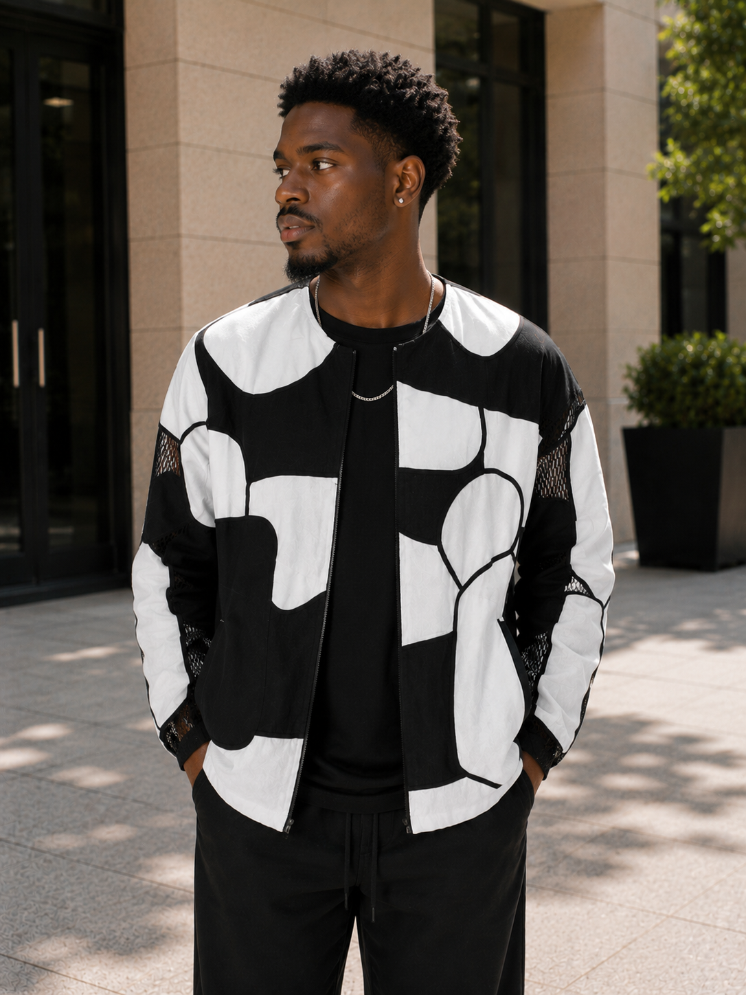 BLACK/WHITE PATCHWORK JACKET