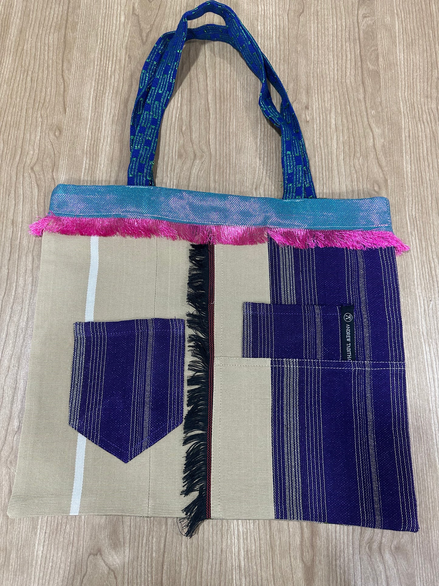 ASO-OKE TOTE BAG