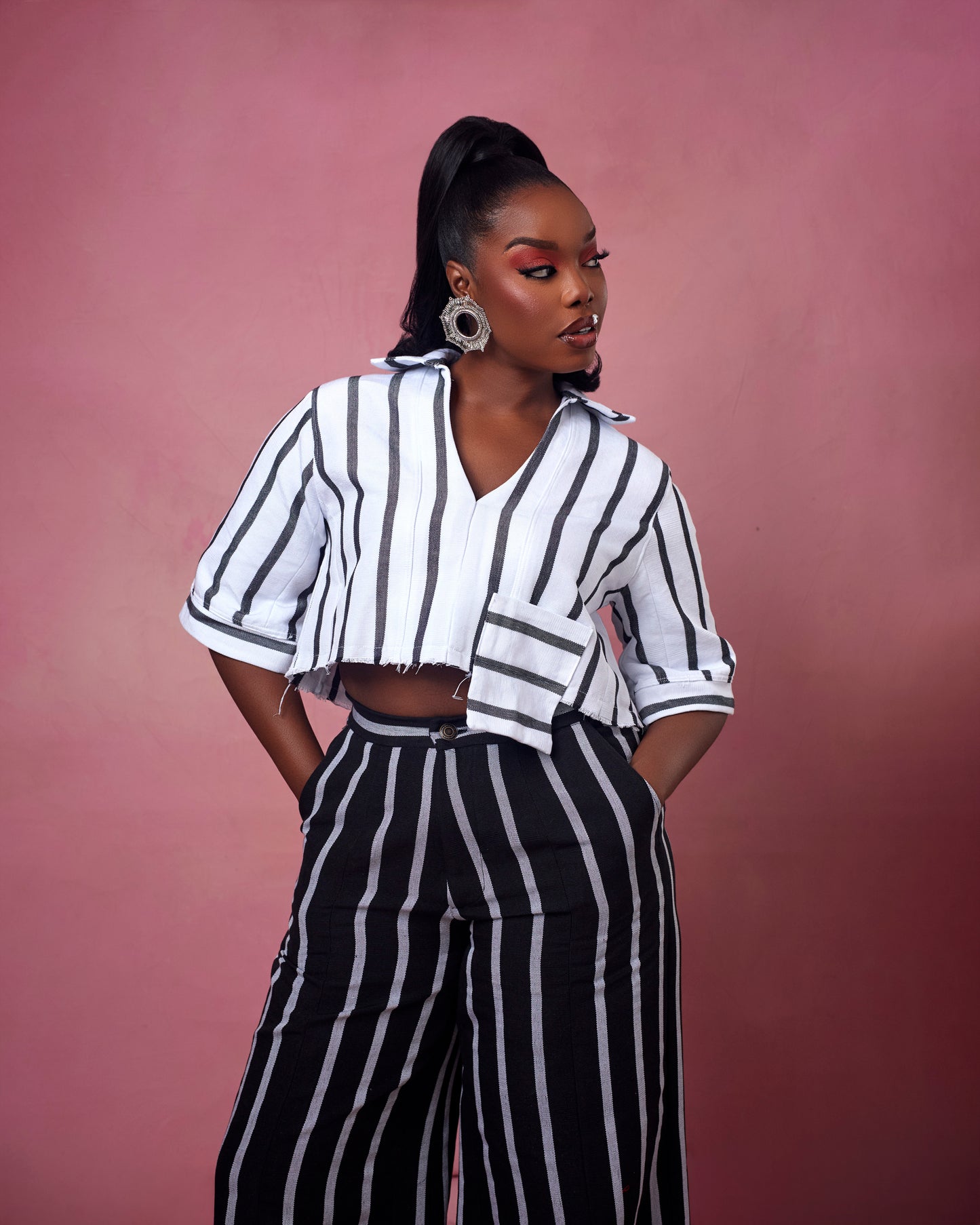 MONOCHROME STRIPE PANTS
