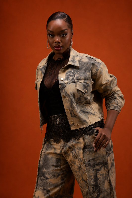 CROPPED TRUCKER JACKET (BEIGE)