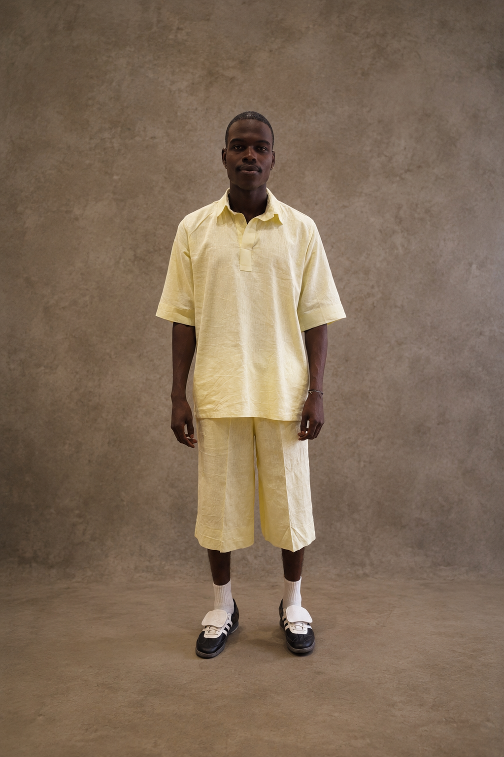 PASTEL YELLOW LINEN SHORTS